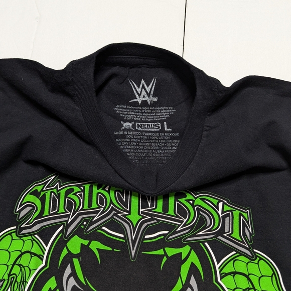 WWE Nerds Randy Orton Strike First T-Shirt. Men's large. Used. Men's large - Picture 3 of 5